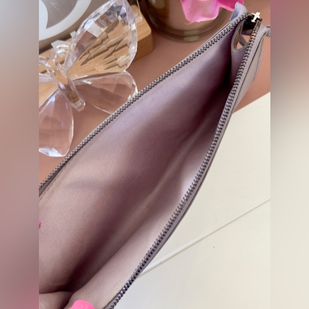 Louis Vuitton Lilac Epi Pochette - Picture 7 of 12